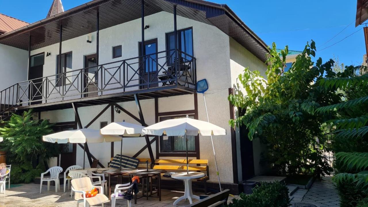 Evropa Hotel Bosteri Exteriör bild