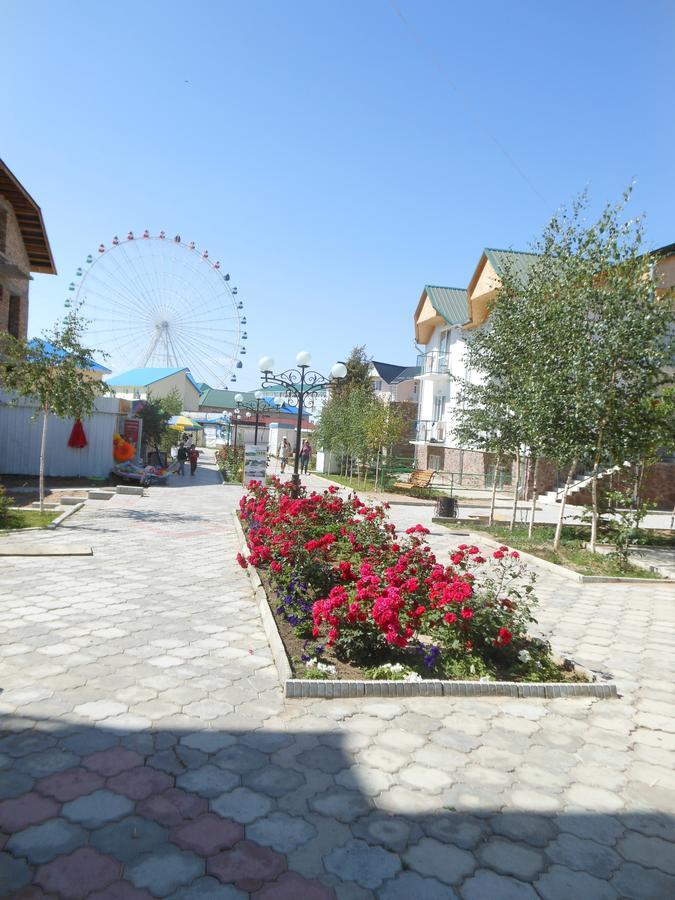 Evropa Hotel Bosteri Exteriör bild