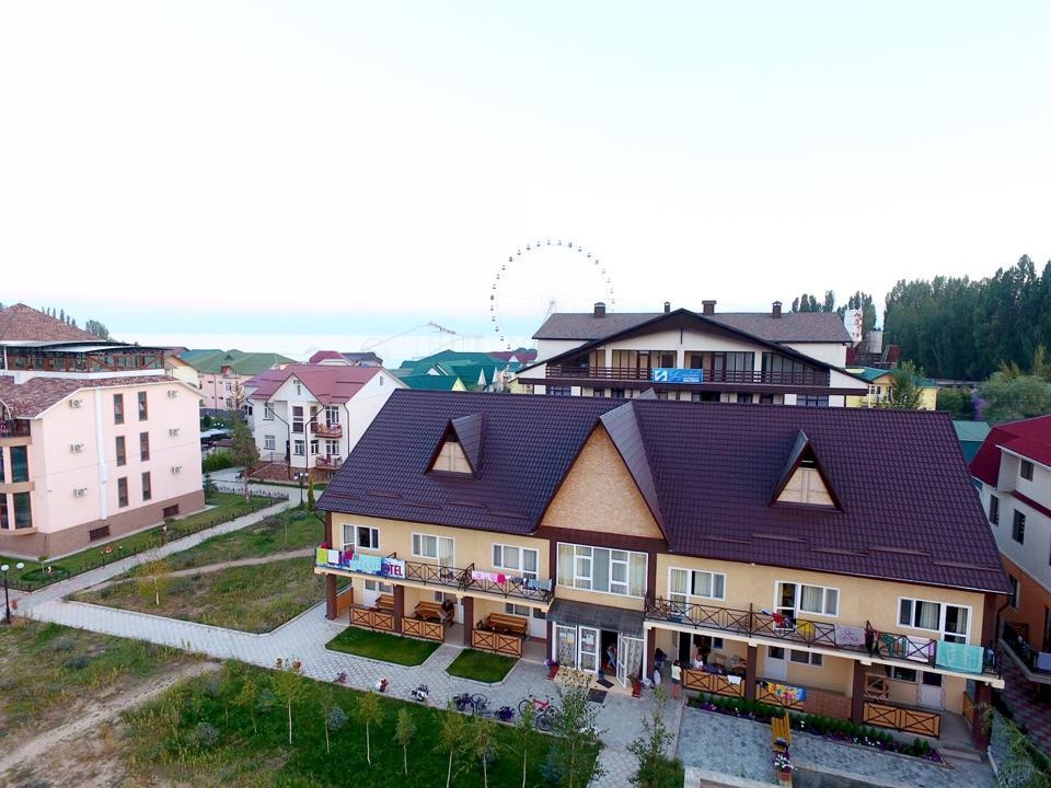 Evropa Hotel Bosteri Exteriör bild