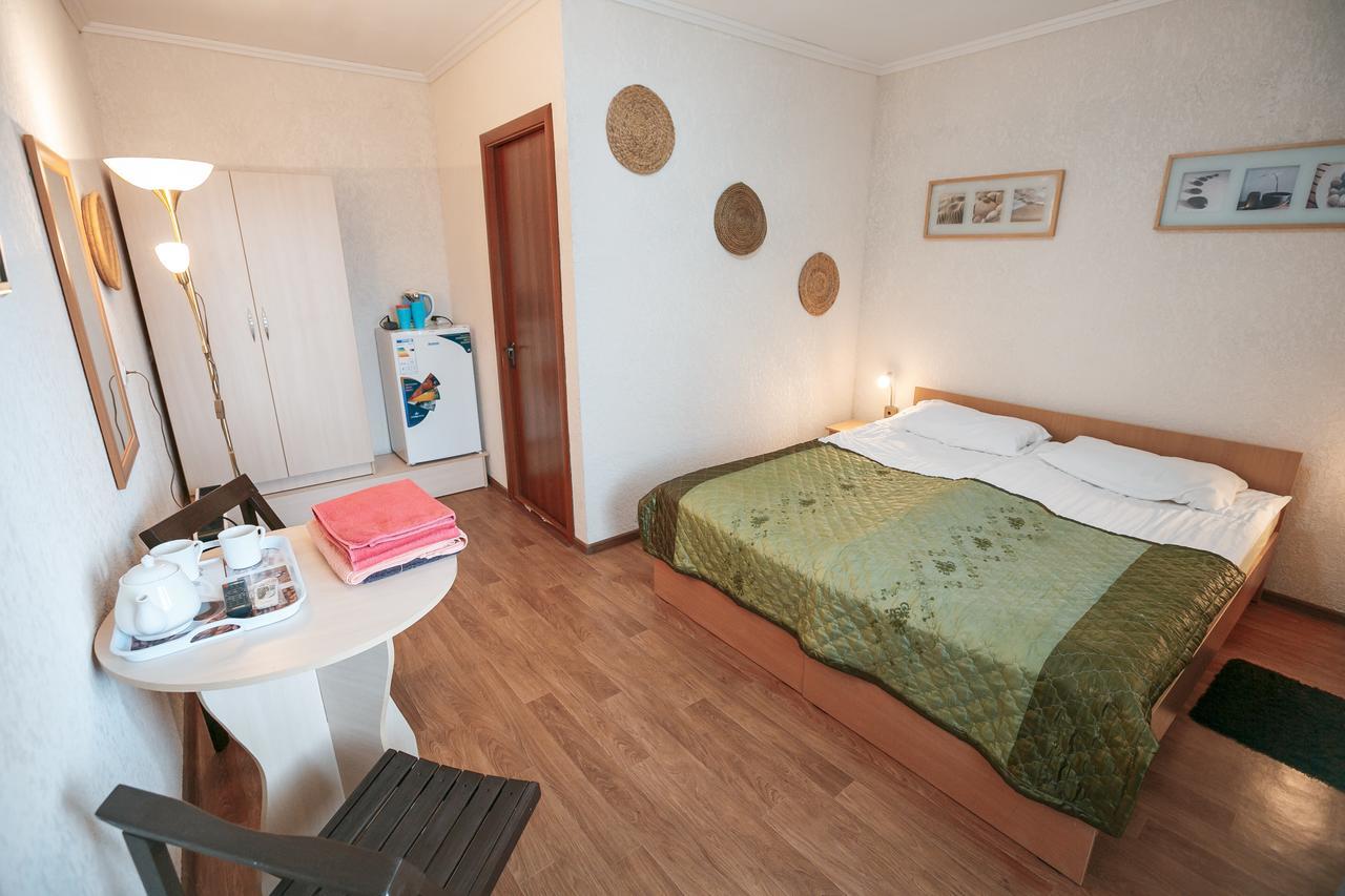 Evropa Hotel Bosteri Exteriör bild