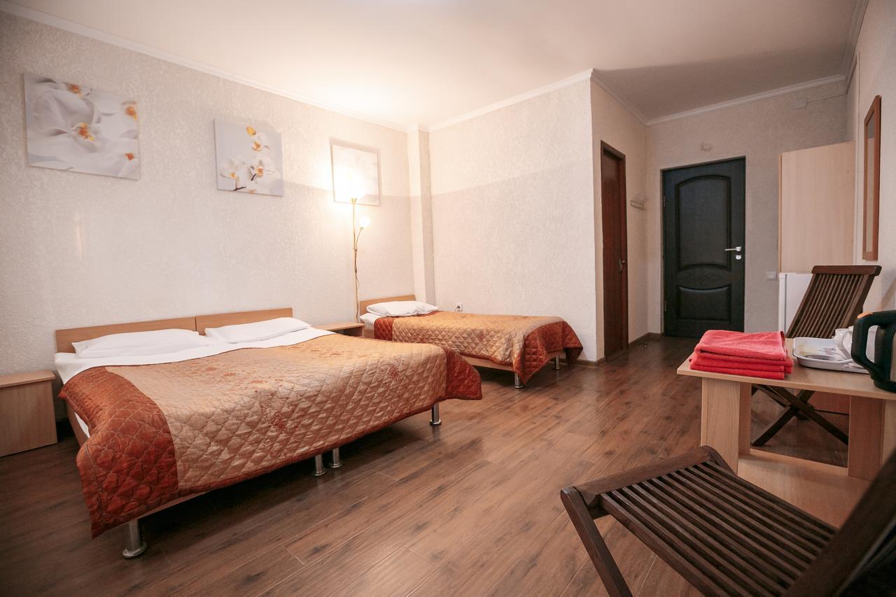 Evropa Hotel Bosteri Exteriör bild