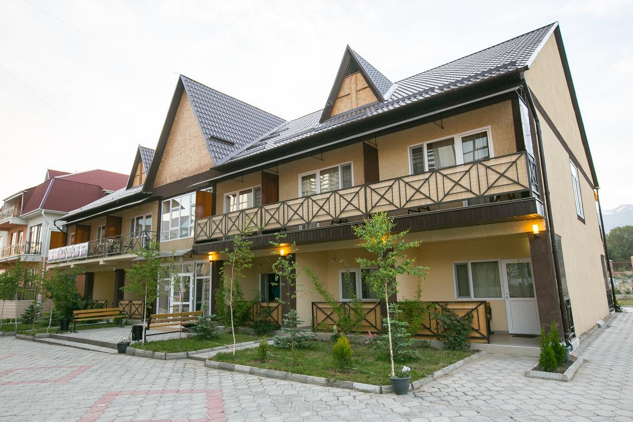 Evropa Hotel Bosteri Exteriör bild